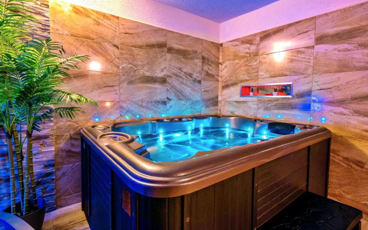 Hotel Stará škola na Šumavě Hořice na Šumavě Esterno foto