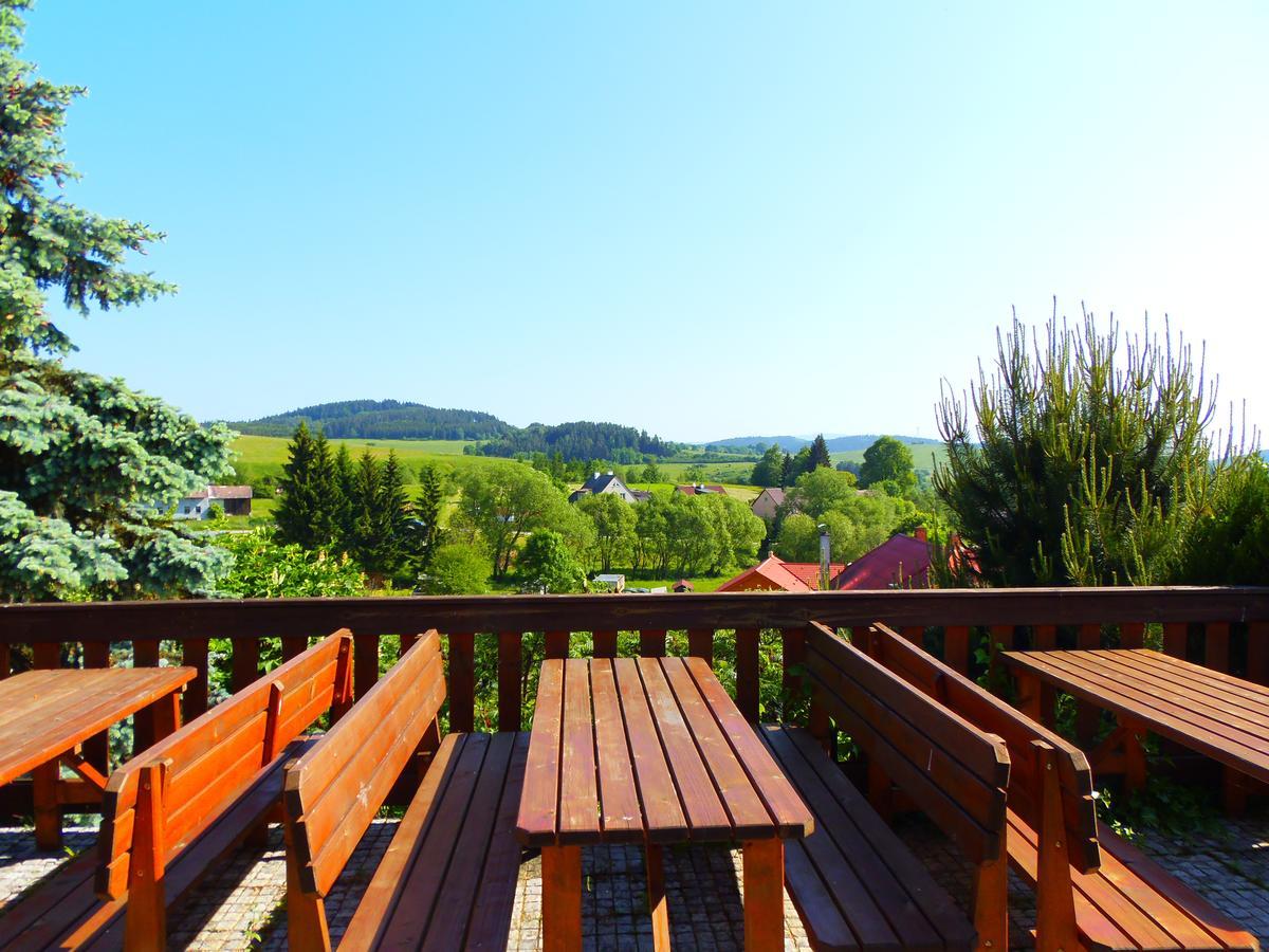 Hotel Stará škola na Šumavě Hořice na Šumavě Esterno foto
